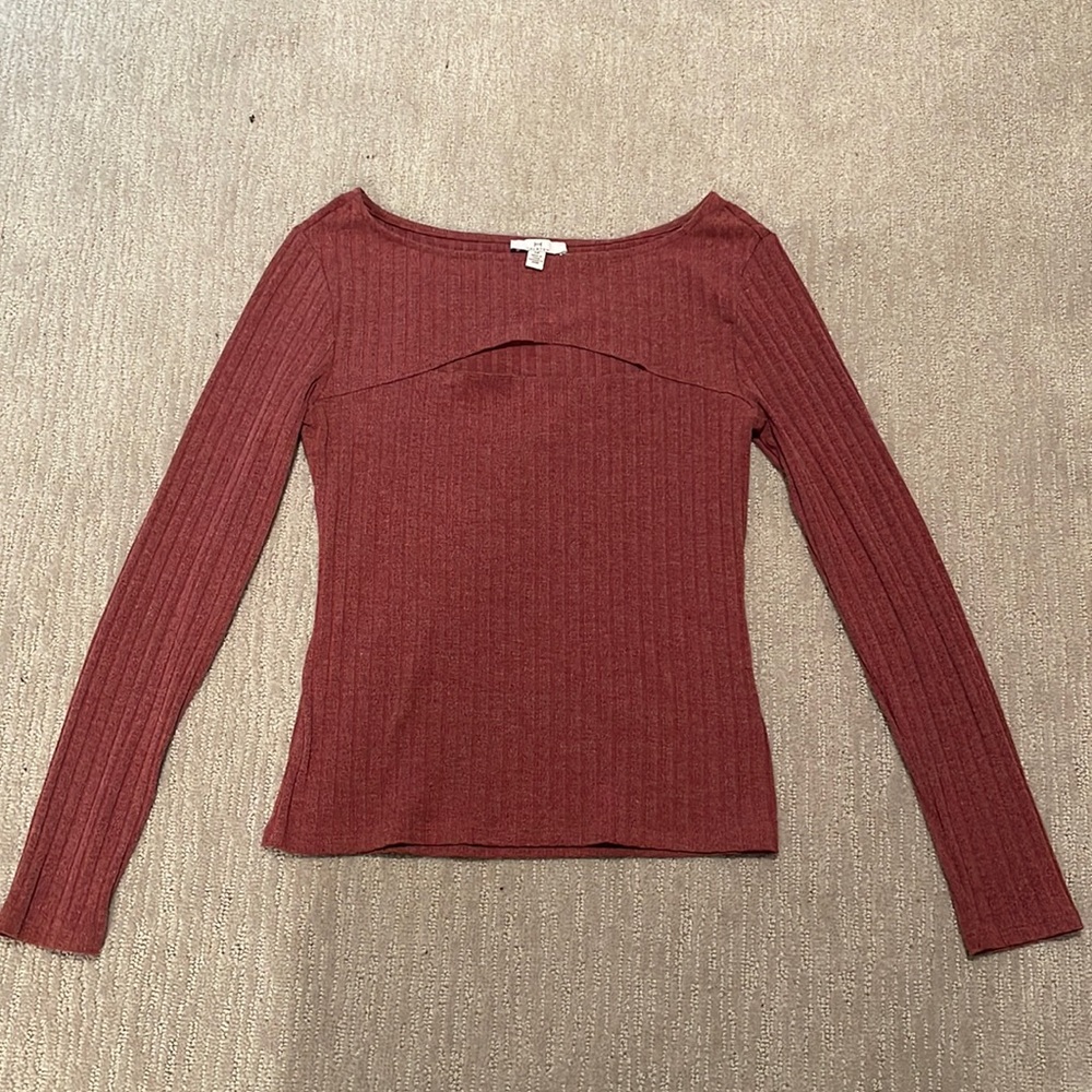 H by Halston long sleeve top with front cutout